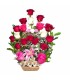 Arreglo floral en canasta