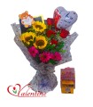 Arreglo rosas y astromelias